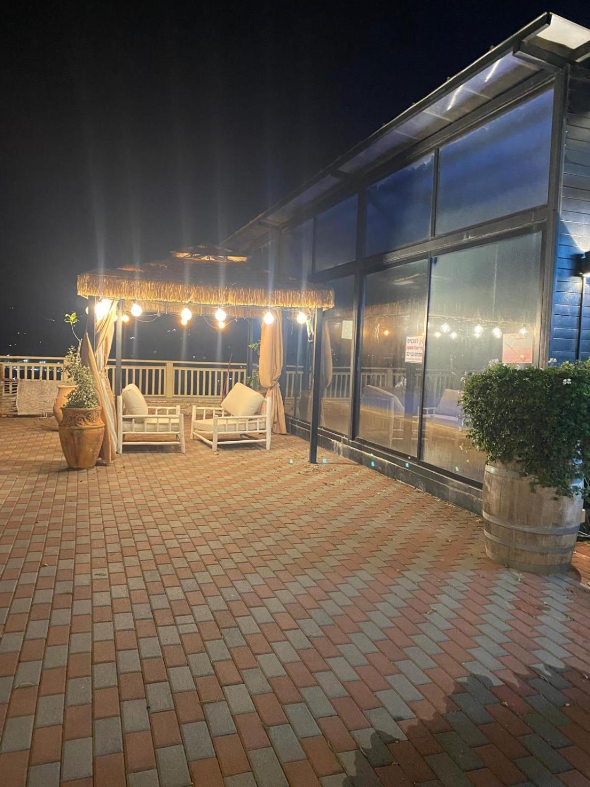 Paradise House 迈季代勒舍姆斯 外观 照片